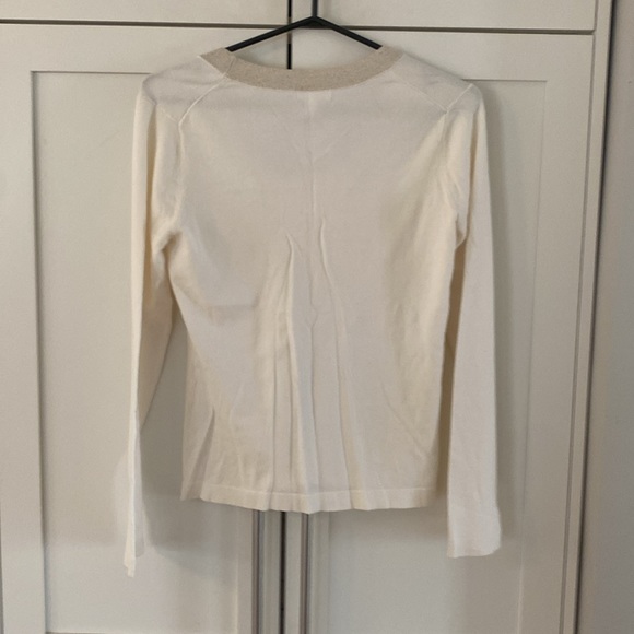 Isaac Mizrahi Scoop Neck Sweater - Picture 5 of 5